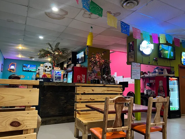 EL PAISAJE MEXICAN BAR & GRILL