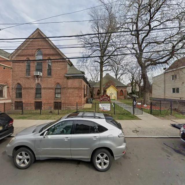 Sunshine DayCare Center