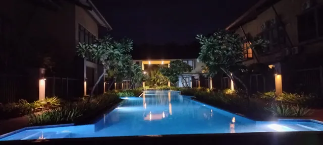 Raichak Resorts (radisson bunglow)