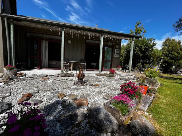 The Studio, Bruce Bay