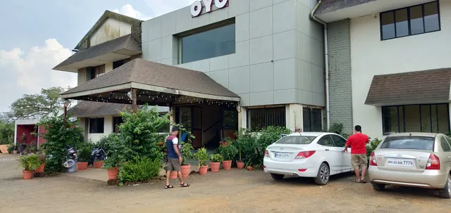 OYO 43424 Jivhala Holiday Resorts