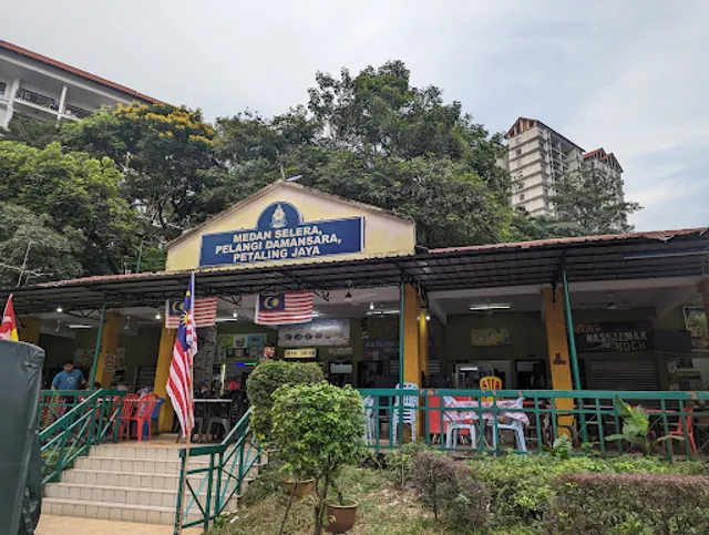 Medan Selera, Pelangi Damansara, Petaling Jaya