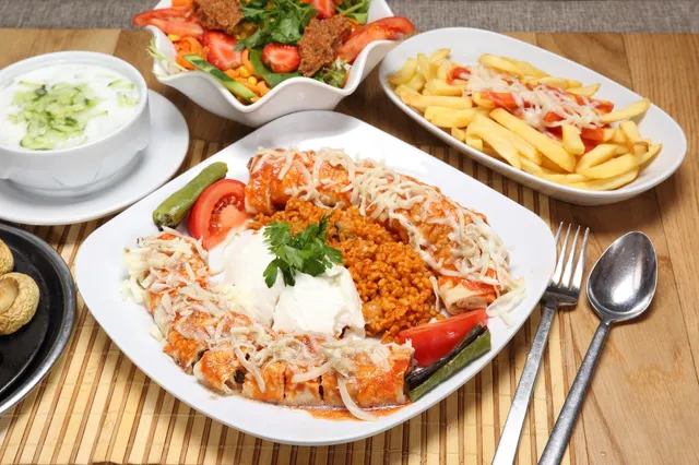 Meşhur Gülçimen Aspava Esat