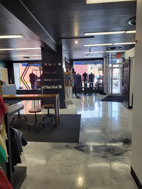 Ducky's Formal Wear- Tux Entrance