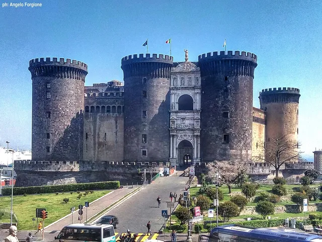 Base Napoli Plebiscito b&b