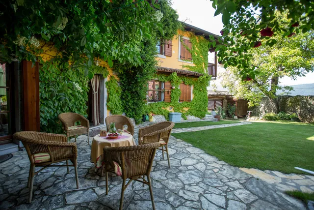 Rozina Vacation House