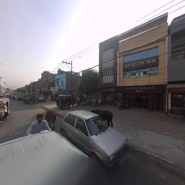 OYO 23236 Hotel Liv Inn