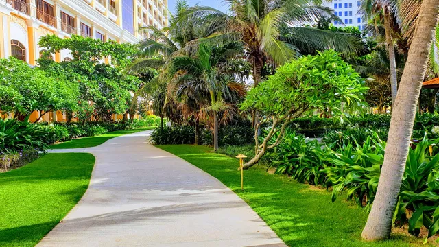 The Grand Ho Tram Shuttle Bus