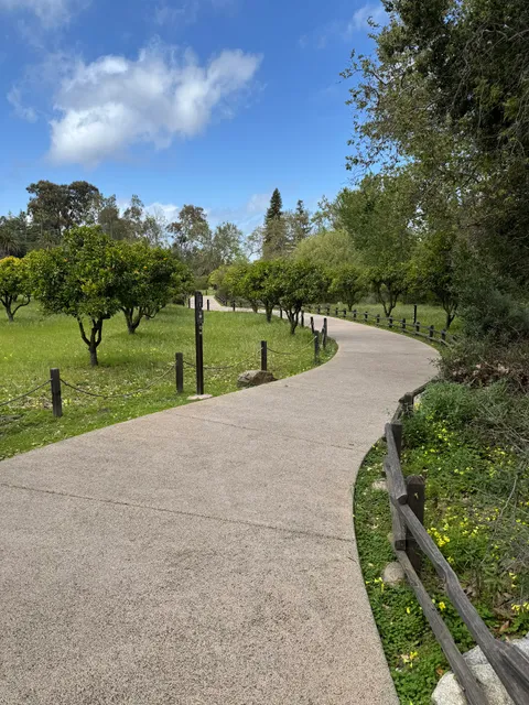 Blackberry Farm Parking