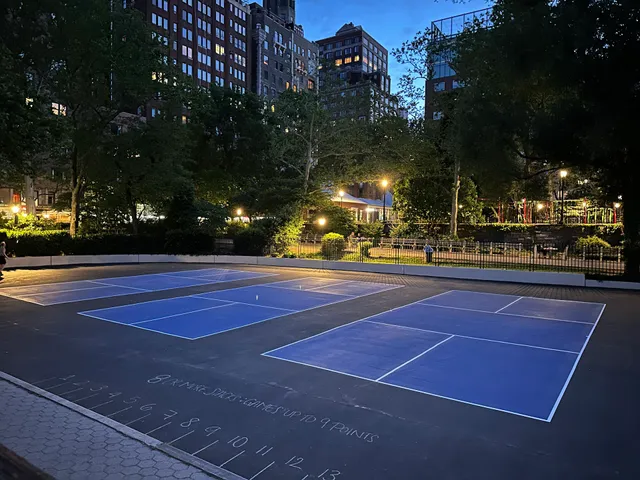 Carl Schurz Park Pickleball Courts
