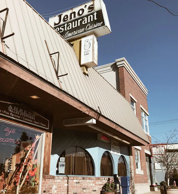 Jeno's Restaurant & Lounge