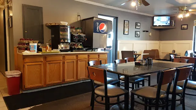 Pappa's Cafe and Pub