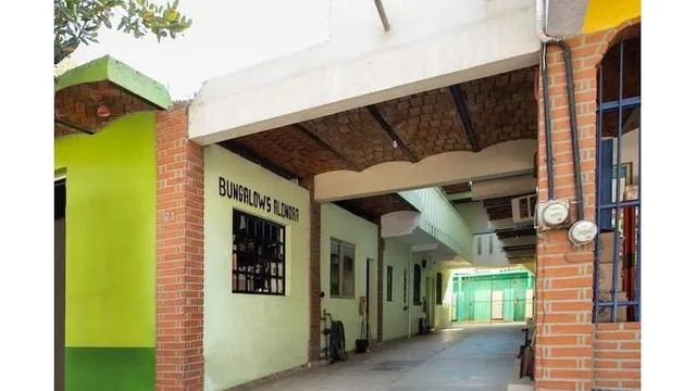 OYO Hotel Bungalows Alondra