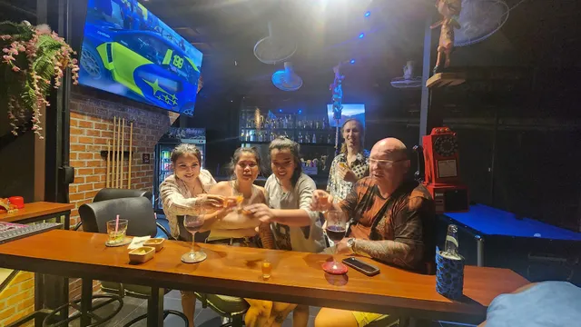 Monkey Bar Phuket Otop