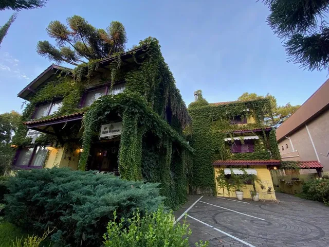 Petit Hotel Provence Gramado