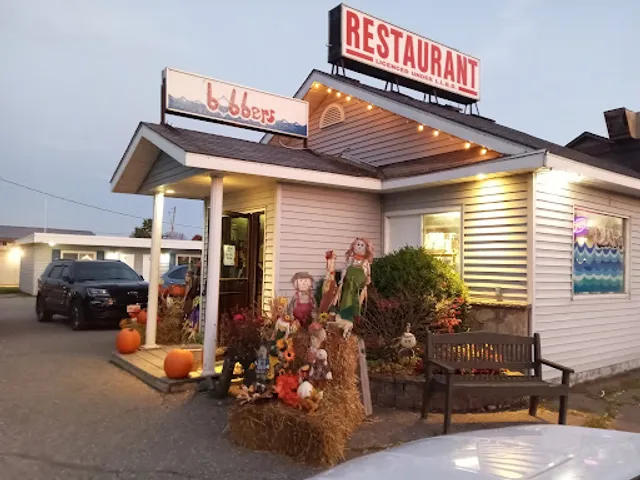 Bobbers Restaurant & Motel