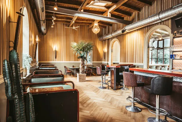 Fynn & Henry`s im Bahnhof Fischbach (Betriebsferien bis 15.11.2025)