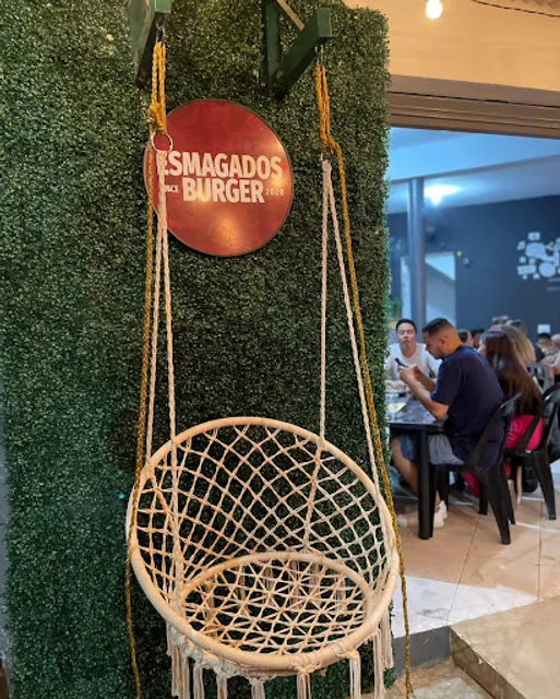 Hamburgueria Esmagados