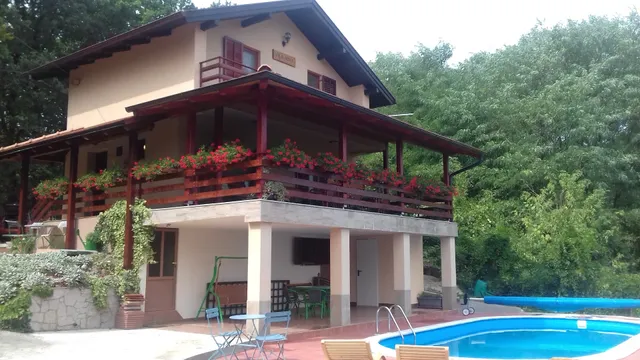 Holiday home Nina Petrinja