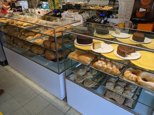 La Antioquena Bakery 2