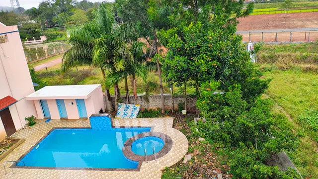 Breeze Valley Residency