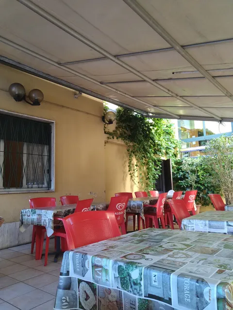 Xin Da S.A.S. Di Lifen Chen