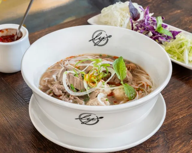 Ly Quán Vietnamese Restaurant