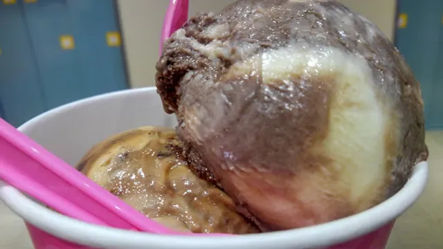 Baskin Robbins