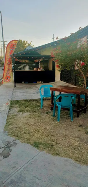 Elotes ¨Al Grano¨ San Nicolas