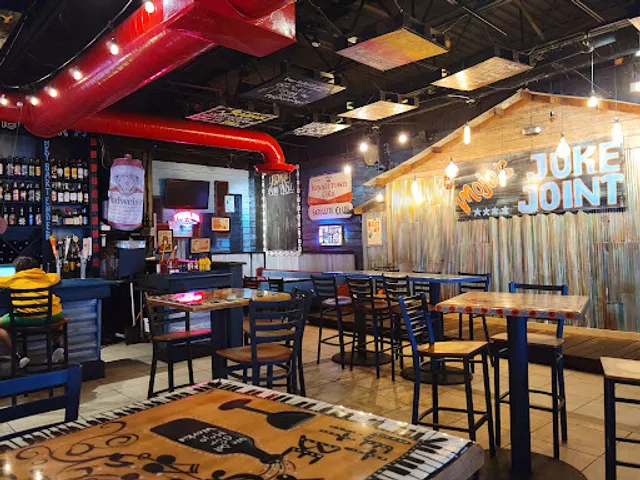 Mojo's-Food. Music. Soul. (Ocala Location)