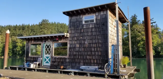 Blake's Skagit Resort & Marina