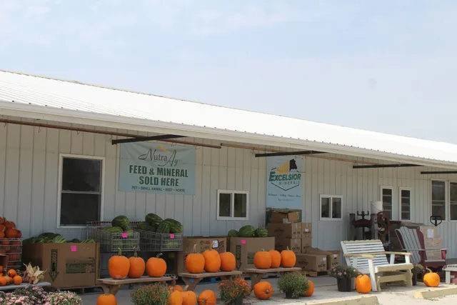 Kuntry Bulk Grocery, Furniture, & Variety