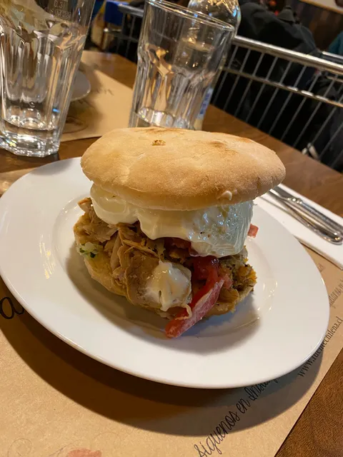 Fuente chilena Sandwisheria