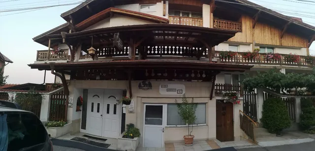 Family Hotel "Zdravets"