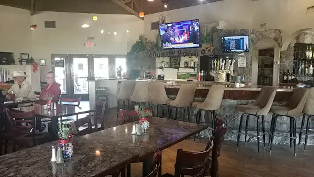 Pueblo Bar & Grill - Roberts Resorts