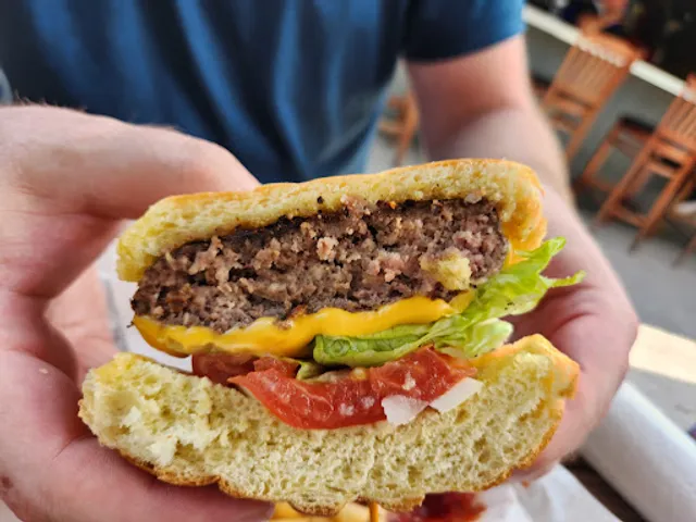 Choppers Bar & Grill