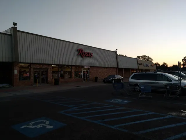 Roses Discount Store