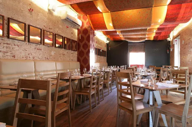 Seamstress Restaurant and Bar