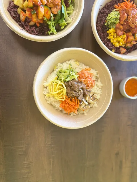 MARKERS WINGS & KOREAN DELI