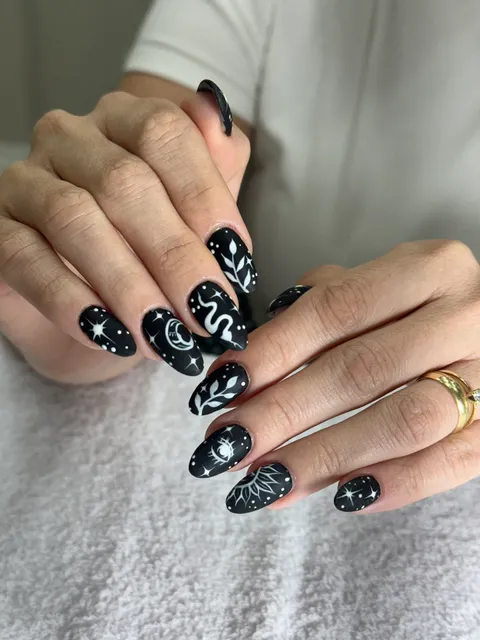 OrgasticNails