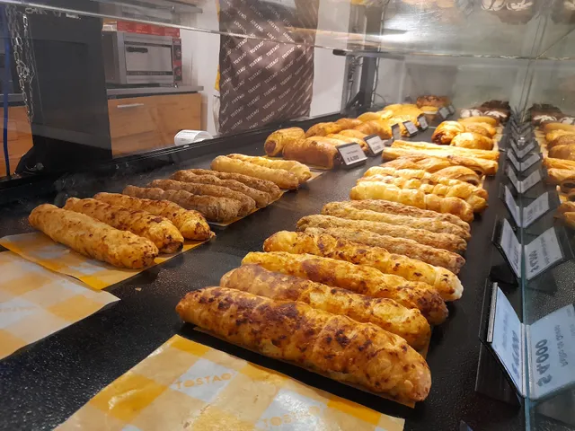 TOSTAO' Café y PAN - Salitre Plaza Calle 24