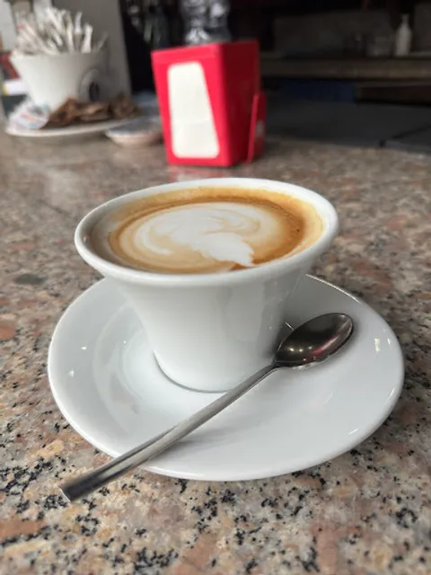 Chiosco Bar Su Grifoni Bèciu