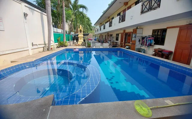 Happy Valley Pattaya