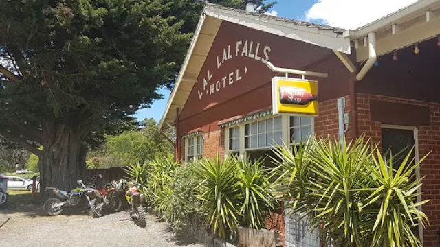 Lal Lal Falls Hotel