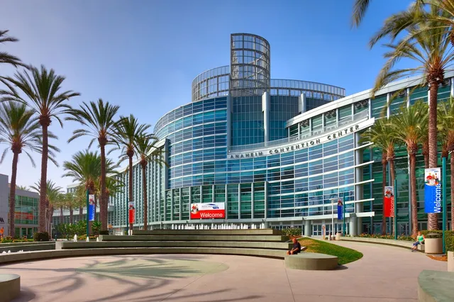 Cortona Inn and Suites Anaheim Resort