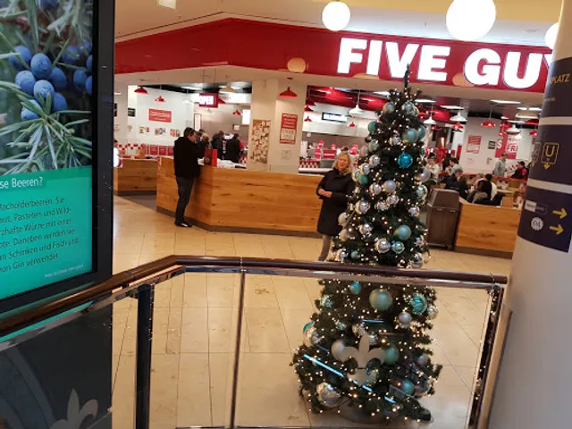 Five Guys Burgers and Fries Essen Limbecker Platz