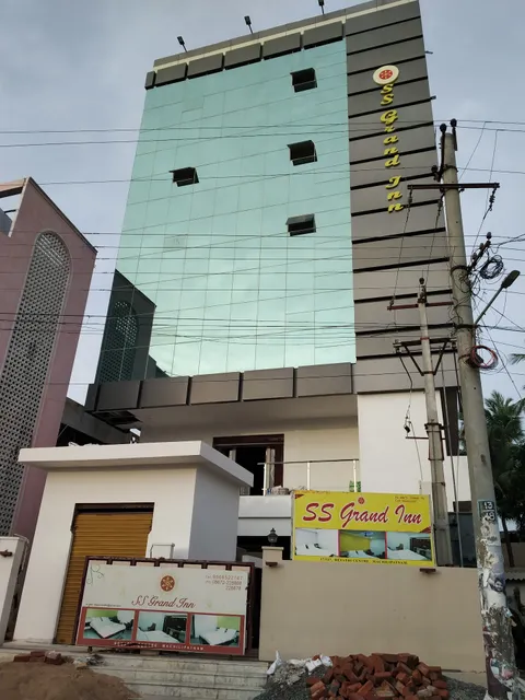 SS Grand Inn
