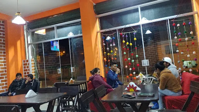 Pizzería Súper Dinos