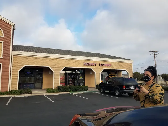 Sunset Market & Liquor