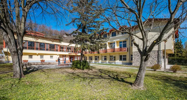 Hello Balcsi Apartmanház